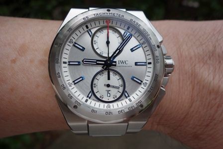 IWC インヂュニア・クロノグラフ・レーサー : 腕時計と日常