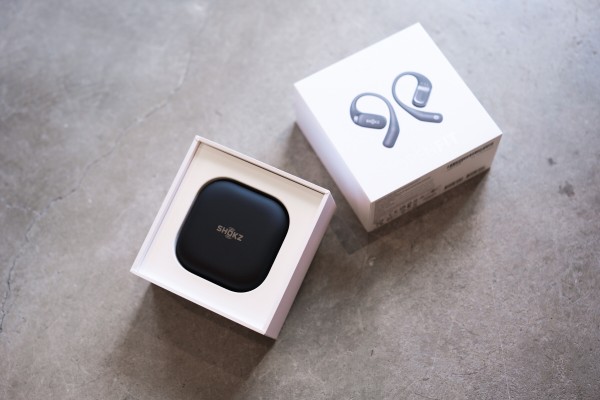 Shokz OpenFit』骨伝導イヤホンのパイオニア的存在