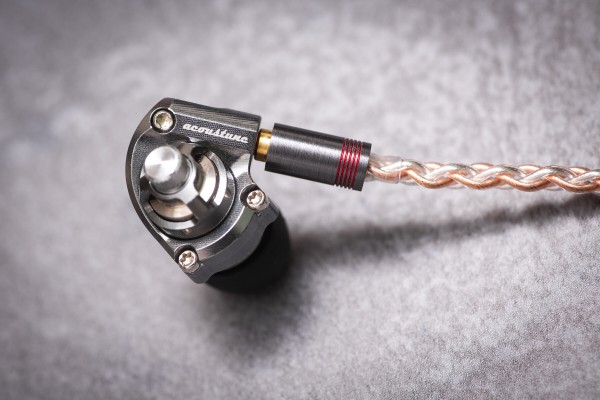 日本ディックス Luna Nova 4.4 Pentaconn ear 日本ディックス Luna Nova 4.4 Pentaconn ear