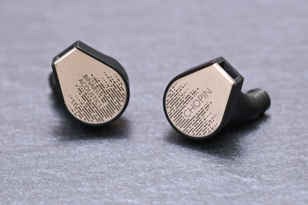 Binary Acoustics × Gizaudio Chopin』ハイブリッドドライバー構成で