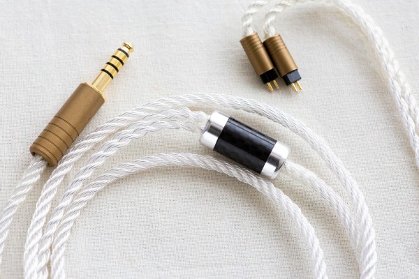 ESSENCE AUDIO Original Wire 8Core＆16Core Cable』オリジナル開発