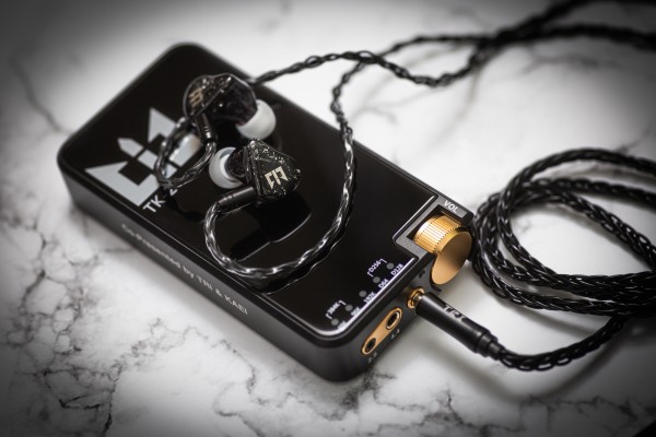TRI TK2』TRI AudioがKAEIと提携し共同開発した「ES9038Q2M