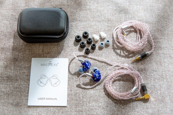 BQEYZ CLOUD 4.4mm 有線イヤホン Amazon.co.jp: BQEYZ四季シリーズ Winter 骨伝導ダイナミック型