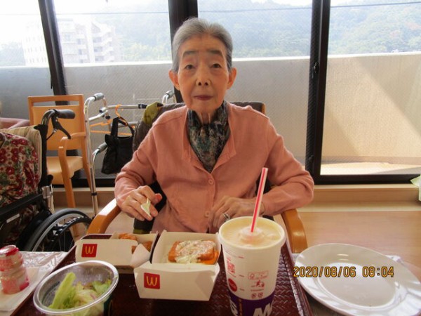 マックデリバリーモーニング ホームステーションらいふ湯河原