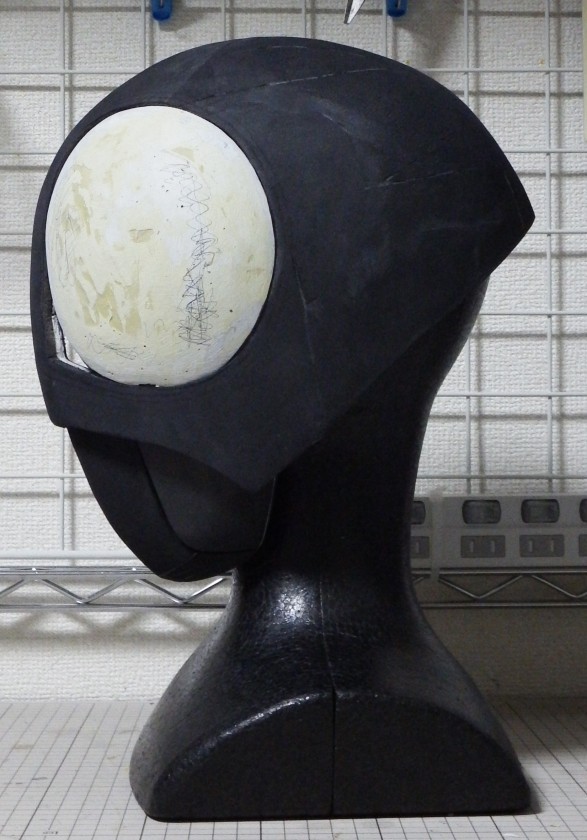 フルスクラッチ「仮面ライダーBLACK RX 1/1マスク」制作記2 : 空想玩具