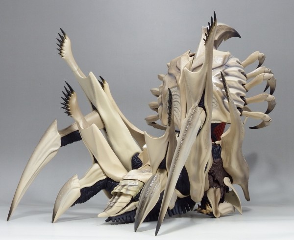 S.H.モンスターアーツ「レギオン」 : 空想玩具シリーズ