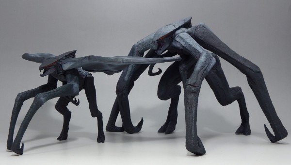 怪獣番外地「MUTO 2体セット」 : 空想玩具シリーズ