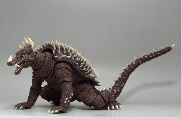S.H.モンスターアーツ「アンギラス1972」 : 空想玩具シリーズ