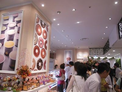 レーブドゥシェフ 新長田店オープン 佐野シェフにケーキを選んでいただきました Yuki の Sweets Diary