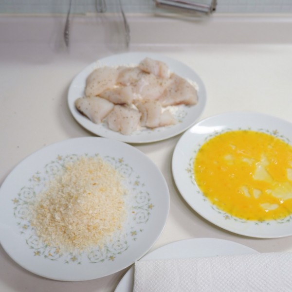 すでにアンティーク？ノリタケの食器は50年モノ : ゆとりあるシンプル