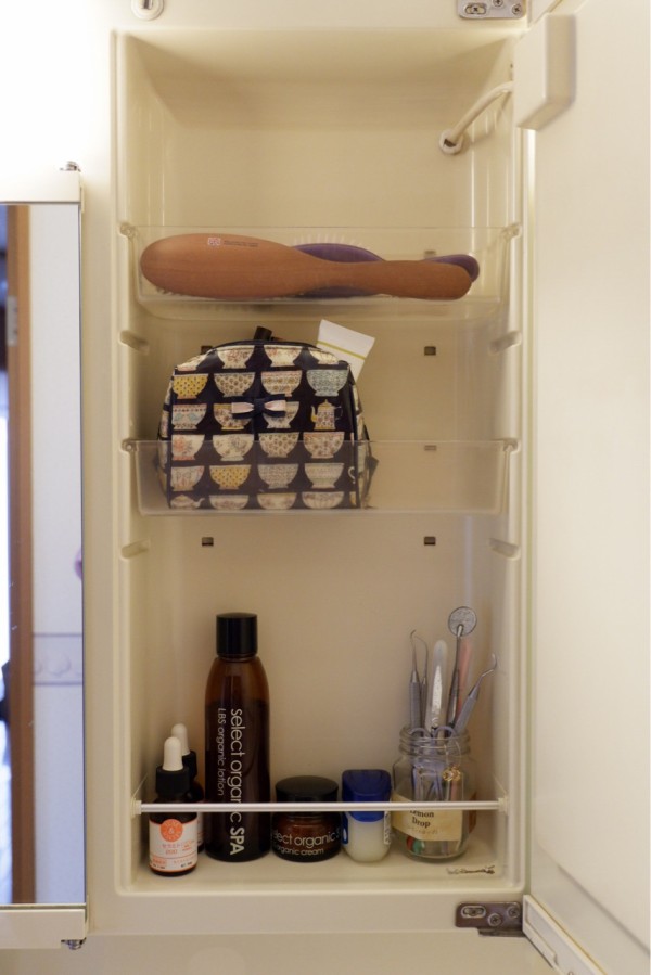 洗面台の鏡裏 収納 掃除できれいに ゆとりあるシンプルな暮らし Powered By ライブドアブログ