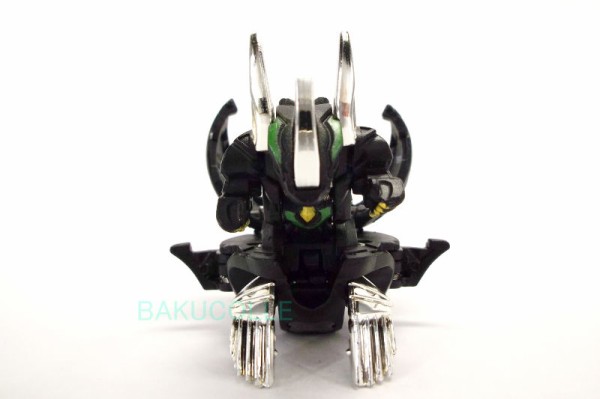 ダークオン・ブレイズ・ドラゴノイド亜種 DARKUS LUMINO DRAGONOID 闇 