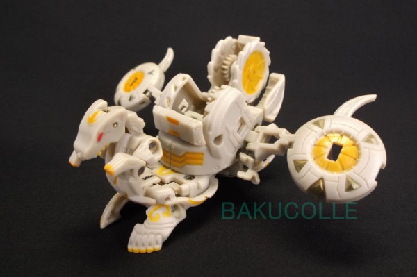 爆丸 GP-004 爆丸ブローラーゲームパック 12オーダーズの逆襲 バリアスギア BARIAS GEAR ゴールド 爆丸ブローラーゲームパック