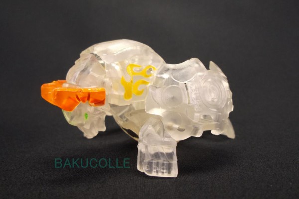 爆丸　ルミナ・ブルティカン ルミナ・ブルティカン HAOS SABATOR 光属性(TRANSLUCENT) 爆丸