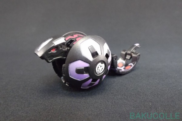 ダークオン・サーペント DARKUS SERPENOID 闇属性 BAKUCORE : 爆丸