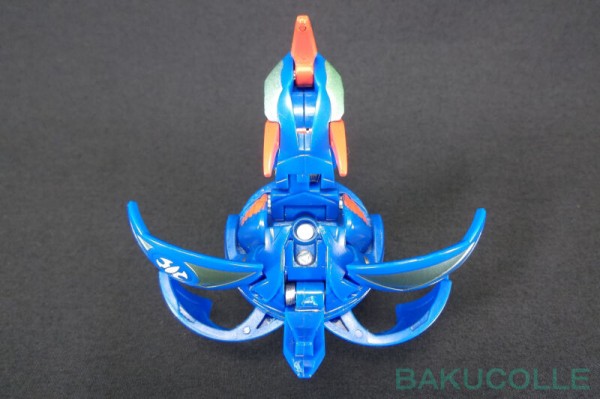 アクア・クロス・ドラゴノイド CROSS DRAGONOID 水属性 爆丸
