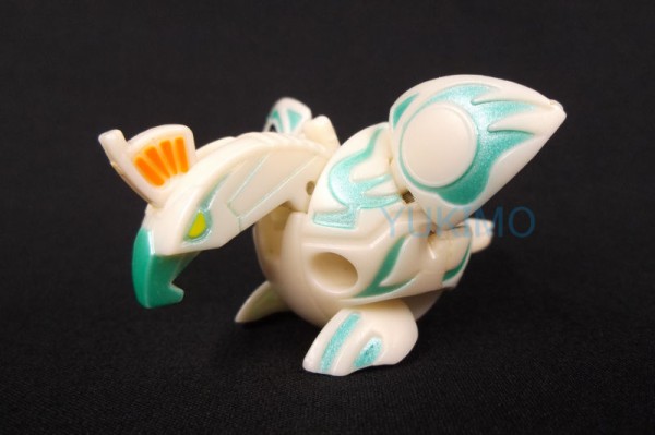 フェニックス SKYRESS 風属性(トランスルーセント) 爆丸限定