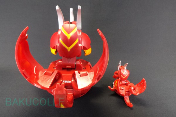 ノヴァ・ブレイズ・ドラゴノイド PYRUS LUMINO DRAGONOID 火属性(DEKA