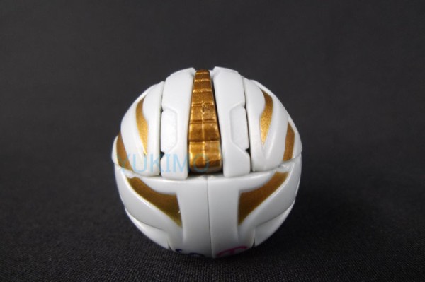 爆丸　TSUTAYA限定 ルミナ・ドラゴノイド HAOS DRAGONOID 光属性 TSUTAYA限定