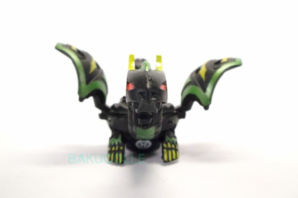 ダークオン・ダラク DARKUS DHARAK 闇属性 BAKUBOOST BAKUCORE COMBAT