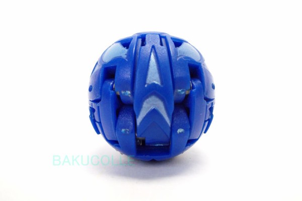 アクア・ブレイズ・ドラゴノイド AQUOS LUMINO DRAGONOID 水属性