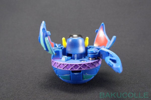 爆丸　アクア・プレデター アクア・プレデター・ディアブロ AQUOS PREYAS DIABLO 水属性 B2