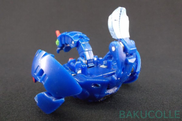 アクア・リズラス AQUOS LYTHIRUS 水属性 BAKUBOOST BAKUTRIAD BRAWLER
