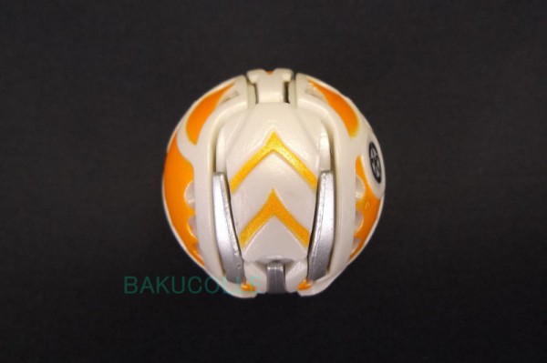 爆丸　ブレイズ　ドラゴノイド　3体　まとめ ルミナ・ブレイズ・ドラゴノイド HAOS LUMINO DRAGONOID 光属性