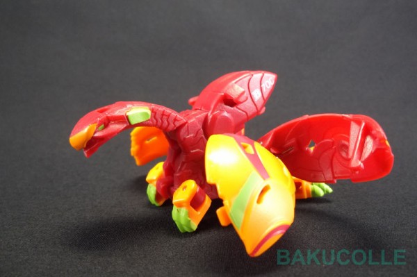 パイラス・フィダラスDX PYRUS PHAEDRUS(ULTRA) 火属性 BAKUGAN