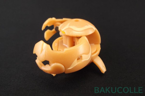 テラークロー TERRORCLAW 土属性(FLIP) BAKUTIN : 爆丸コレクション