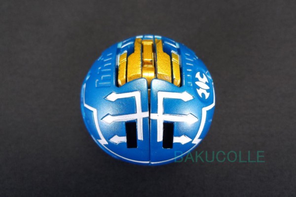 軍イカラス GOON IKARUS 水属性 爆TECH グリフデッキ : 爆丸コレクション