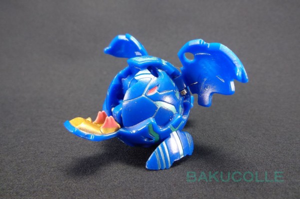 爆丸　アクア・プレデター 爆丸 水属性 アクア プレデター ディアブロ - メルカリ