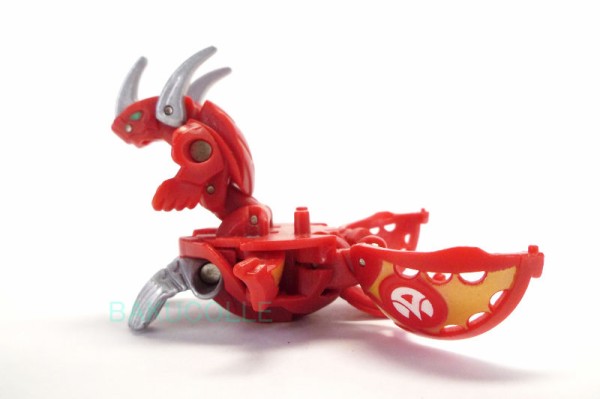 爆丸　ノヴァ・ブレイズ・ドラゴノイド ノヴァ・ブレイズ・ドラゴノイド PYRUS LUMINO DRAGONOID 火属性