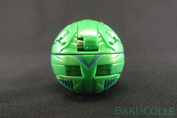 ゼフィロス・クロス・ドラゴノイド CROSS DRAGONOID 水属性 爆丸