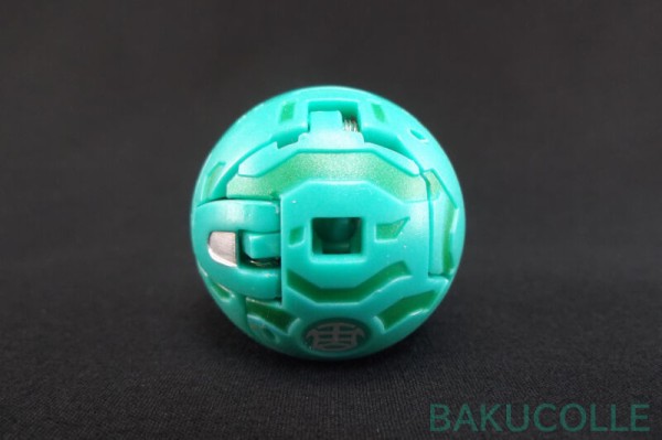 爆丸　デュアルヒュドラ　クリアバージョン Bakugan ダークオン・デュアル・ヒュドラ(クリア仕様) DARKUS DUAL