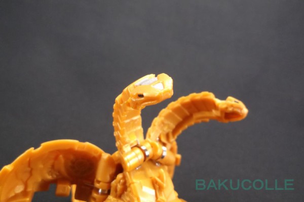 金(オーレラス)ニリアス AURELUS NILLIOUS 金属性 爆018 爆丸 金(オーレラス)ニリアス AURELUS NILLIOUS 金属性 爆018 爆丸