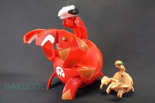 マンティス MANTRIS 火属性(DEKA) BAKUGAN DEKA : 爆丸コレクション