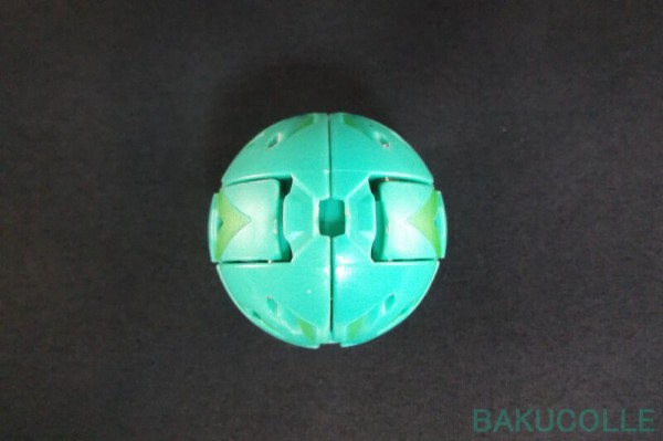 ゼフィロス・ガリソン VENTUS ROBOTALLION 風属性 非正規品 : 爆丸