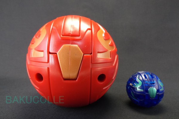 フェニックス SKYRESS 火属性(DEKA) BAKUGAN DEKA : 爆丸コレクション