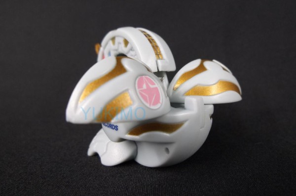 爆丸　TSUTAYA限定 ルミナ・ドラゴノイド HAOS DRAGONOID 光属性 TSUTAYA限定