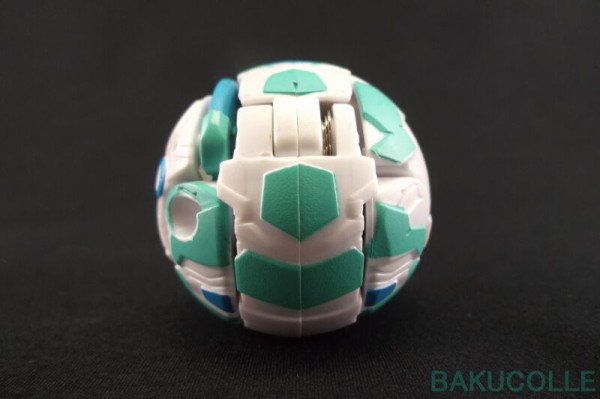 ゼンタウラー ZENTAUR 光属性 爆000限定 ケンタウロス型爆丸