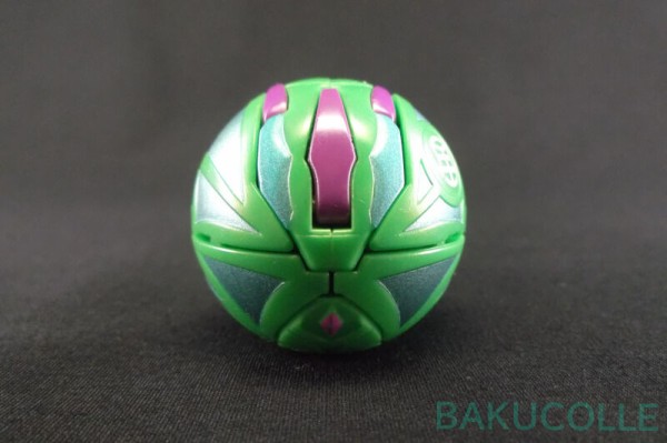 ゼフィロス・クロス・ドラゴノイド CROSS DRAGONOID 水属性 爆丸