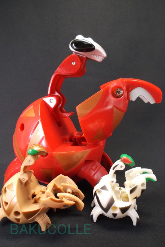 マンティス MANTRIS 火属性(DEKA) BAKUGAN DEKA : 爆丸コレクション