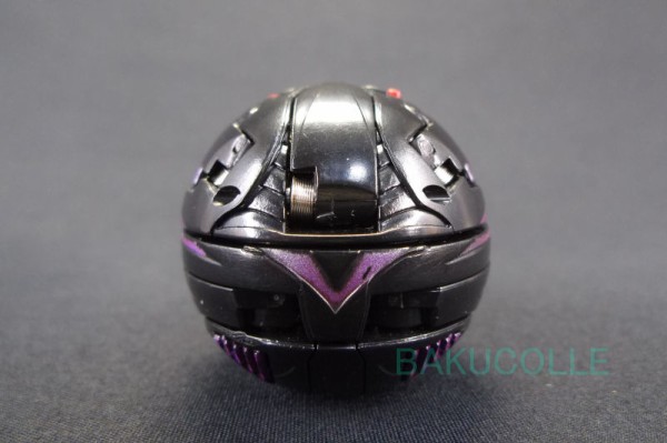 ダークオン・クロス・ドラゴノイド CROSS DRAGONOID 闇属性 爆丸
