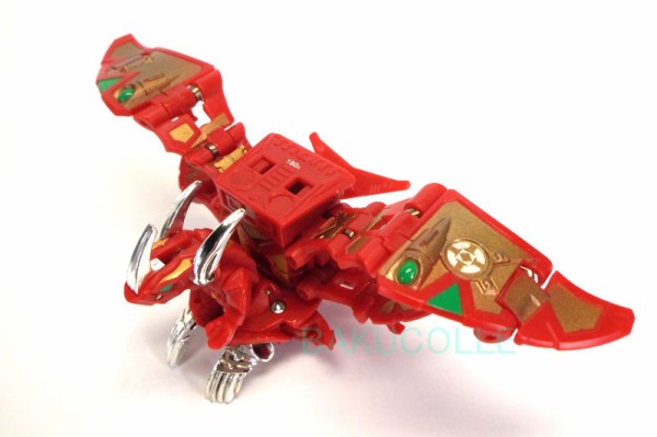 ノヴァ・ブレイズ・ドラゴノイド PYRUS LUMINO DRAGONOID 火属性