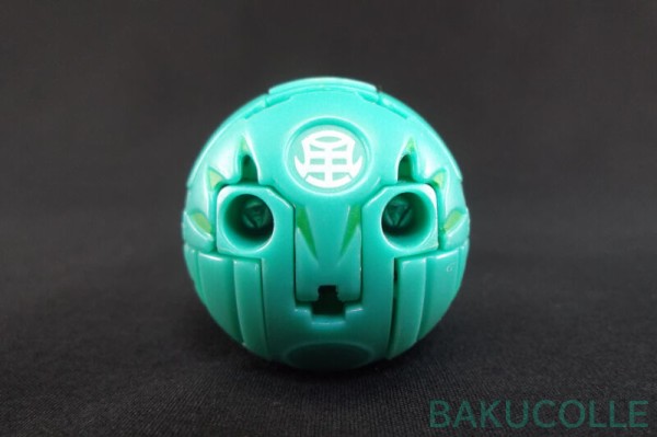 爆丸　ストーム・フェニックス　STORM SKYRESS Bakugan ストーム・フェニックス STORM SKYRESS 風属性(TRANSLUCENT) BRAWLER