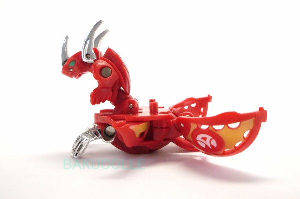 ノヴァ・ブレイズ・ドラゴノイド PYRUS LUMINO DRAGONOID 火属性