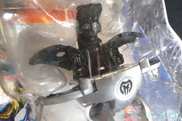 ダークオン・ミュータント・エルフィン DARKUS MUTANT ELFIN 闇