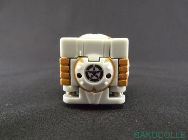 ルミナ・ゾアック HAOS ZOACK 光属性 BAKUGAN TRAP : 爆丸コレクション