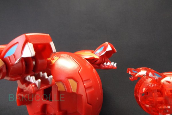 デュアル・ヒュドラ DUAL HYDRANOID 火属性(DEKA) BAKUGAN DEKA : 爆丸